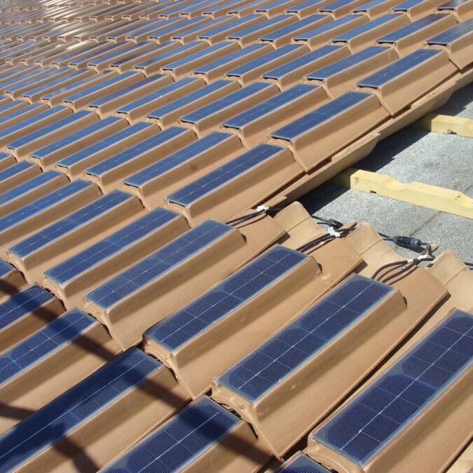 Solar-panel-rooftile